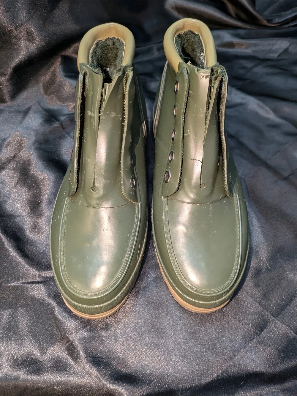 Sporto Women's Olive Green Waterproof Lace-Up Boots Size 7